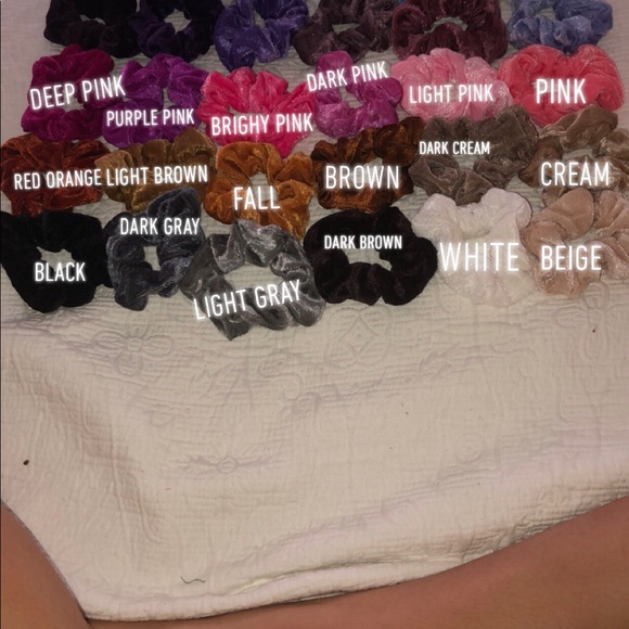 Lot of Scrunchies-10 for 14 - Picture 3 of 7